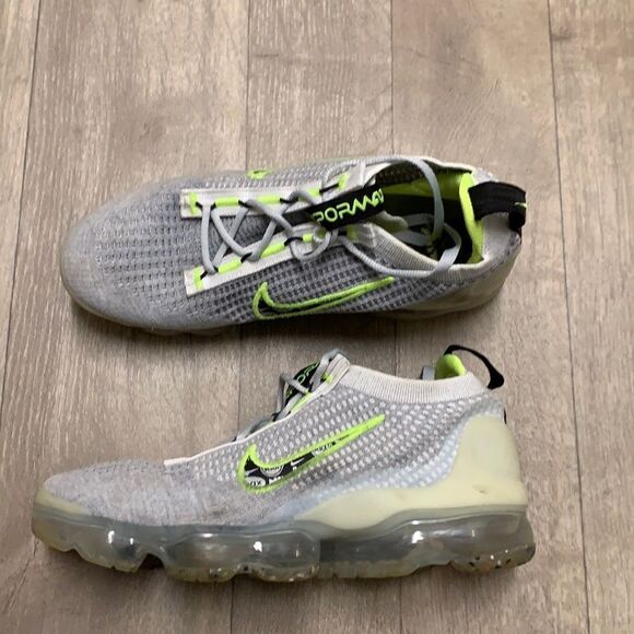 Kids Nike Air Vapormax Flyknit Lowcut Sneakers‎ - Picture 1 of 10